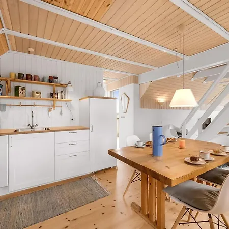 Balthasar - 200m From The Sea By Interhome * 哈博尔
