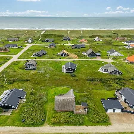 度假居 Balthasar - 200m From The Sea By Interhome