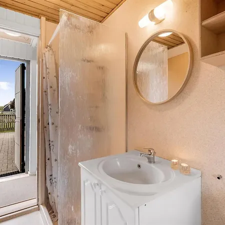 Balthasar - 200m From The Sea By Interhome בית נופש הרבור